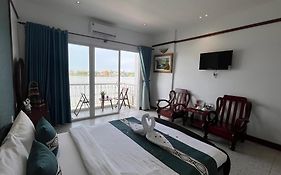 Chuong Duong Hotel